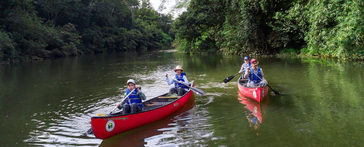 macal-river-canoeing-san-ignacio-family-chaa-creek-web
